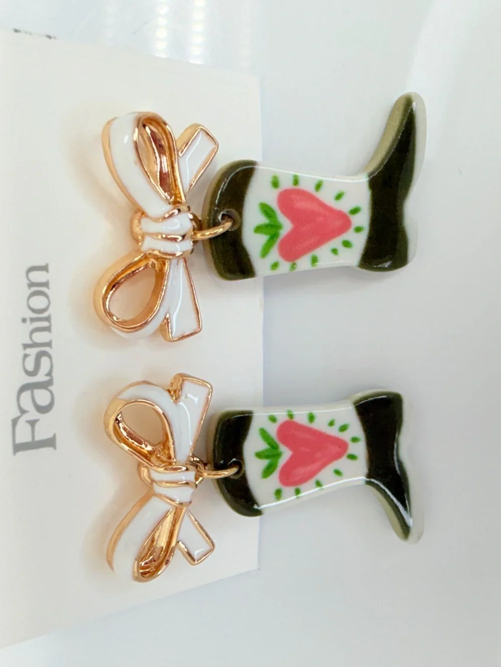 cowboy boot earrings with pink heart and green leaves #cowboy #western# ER0816
